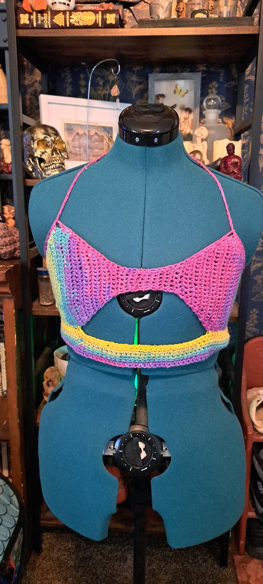PeekaBoob Halter (pattern by Passioknit Kelsie)